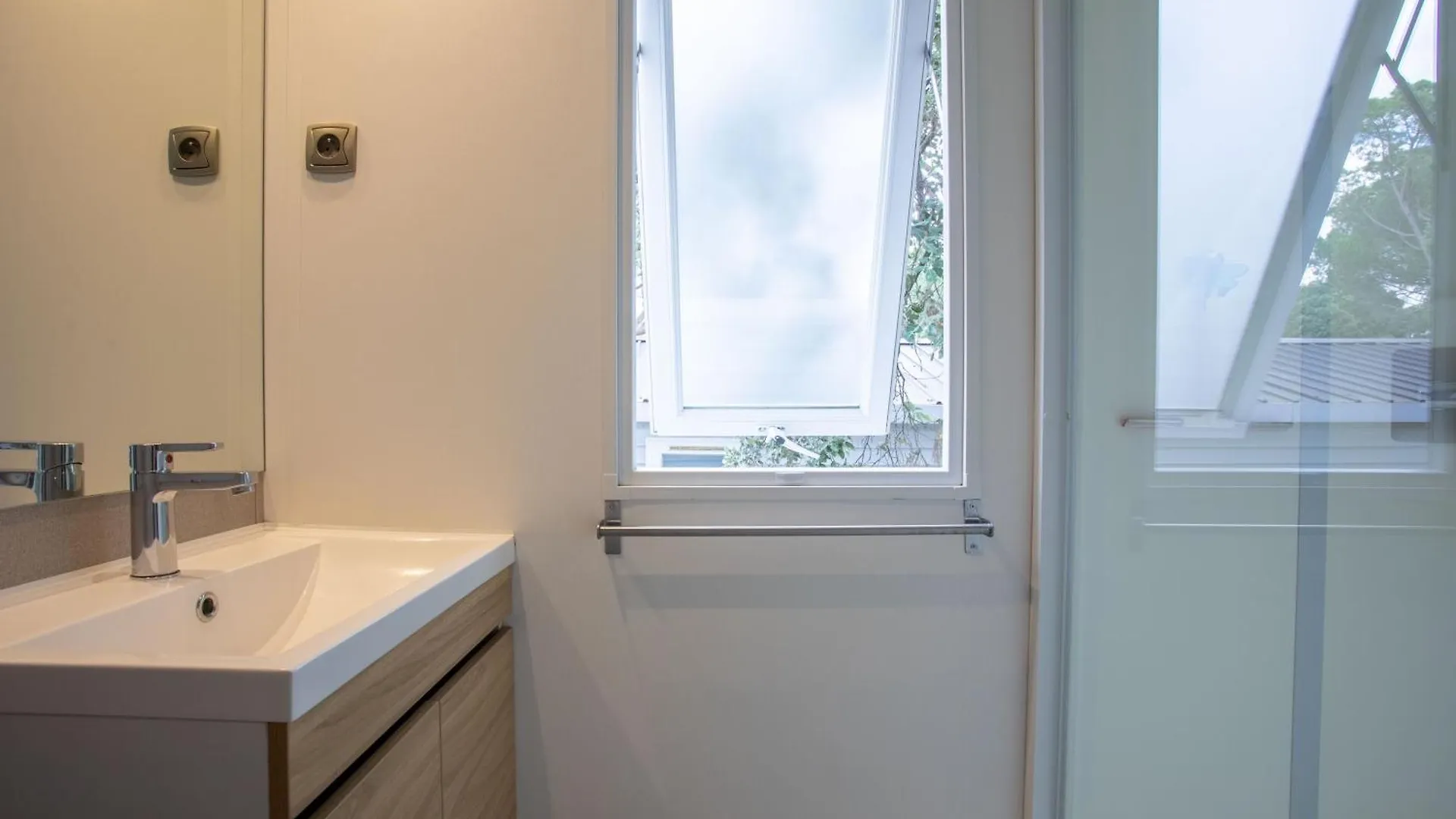 Holiday home Mobil Home Avec Une Vue Sublime Le Muy